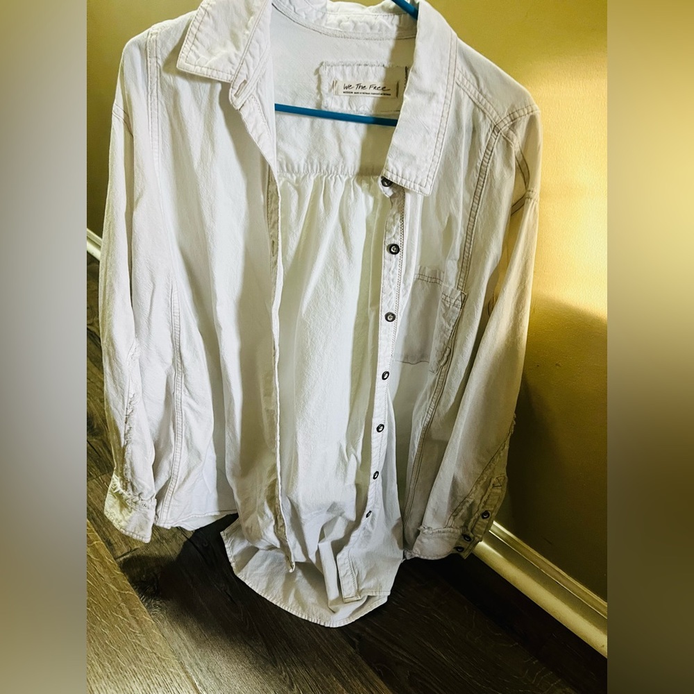 Super cute oversized button down